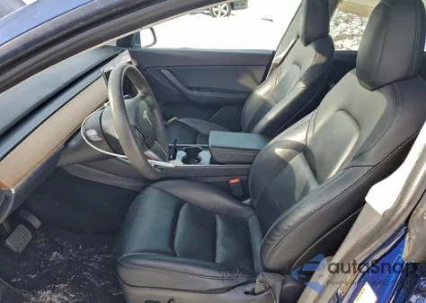 2020 Tesla Model Y из США, поврежденный, VIN 5YJYGDEE1LF011945